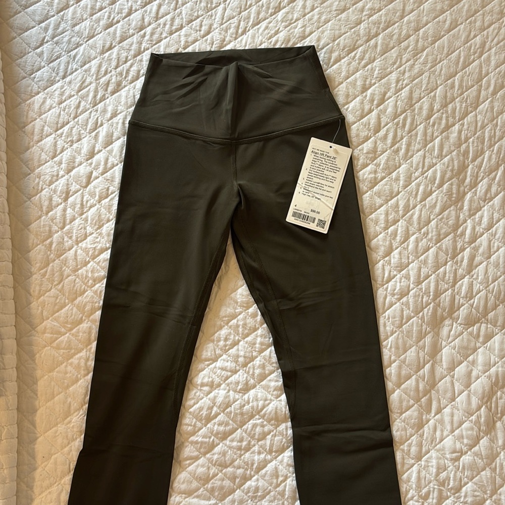 Lululemon align 28”